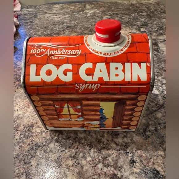 Vintage 1987 Log Cabin Syrup 100th Anniversary collectible tin can - Picture 2 of 4